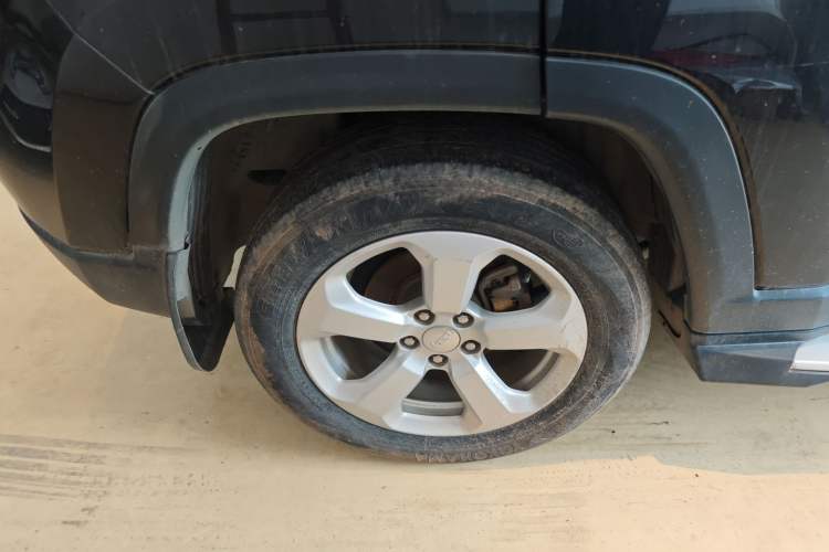 Used  Compass 2017 200T Automatic Family Edition
