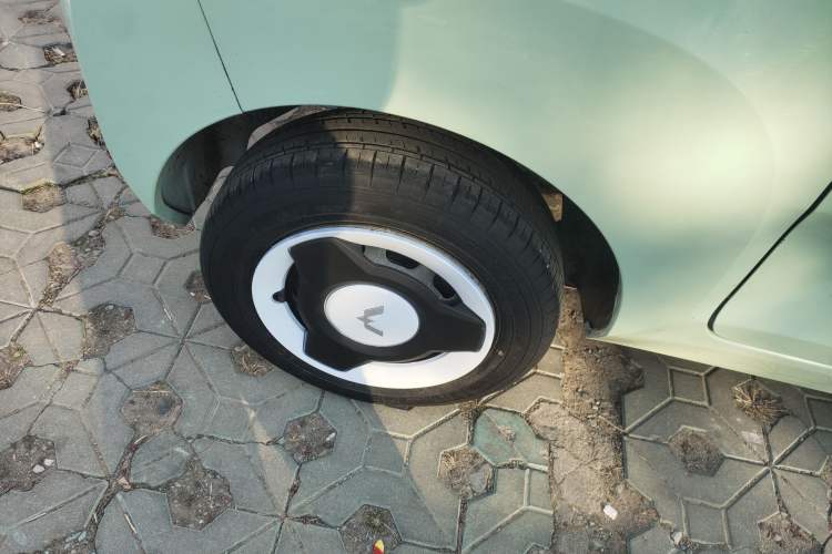 Used Wuling Hongguang MINIEV 2021 Macaron Premium Model – Lithium Iron Phosphate
