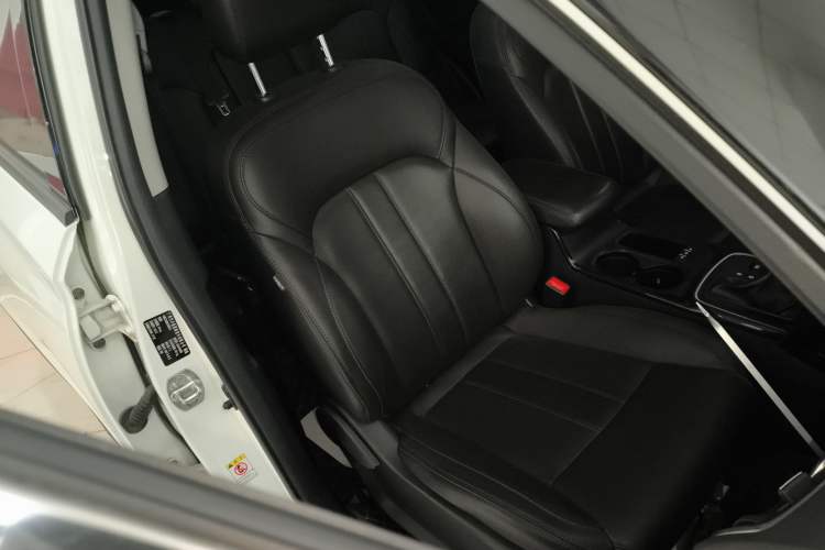 Used GAC Trumpchi GS4 2019 270T Automatic Two-Wheel Drive Luxury Smart Connectivity Model
