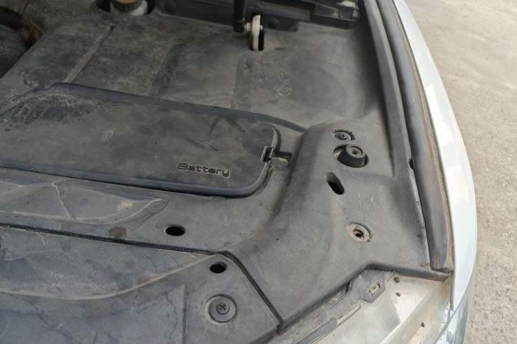 Used Geely Auto Emgrand X7 Sport 2016 2.0L Manual Smart Connect Version
