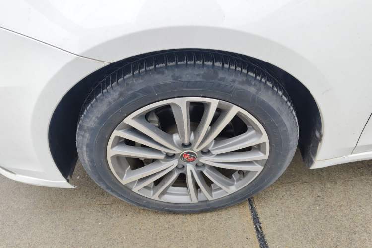 Used Roewe i6 2019 PLUS 20T TST 4G Connected Flagship Superb Edition