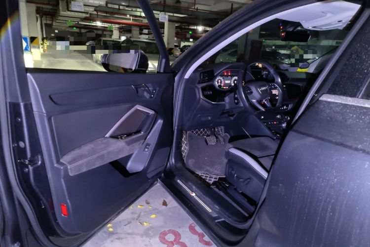 Used Audi Q3 2020 35 TFSI Fashion Dynamic Model