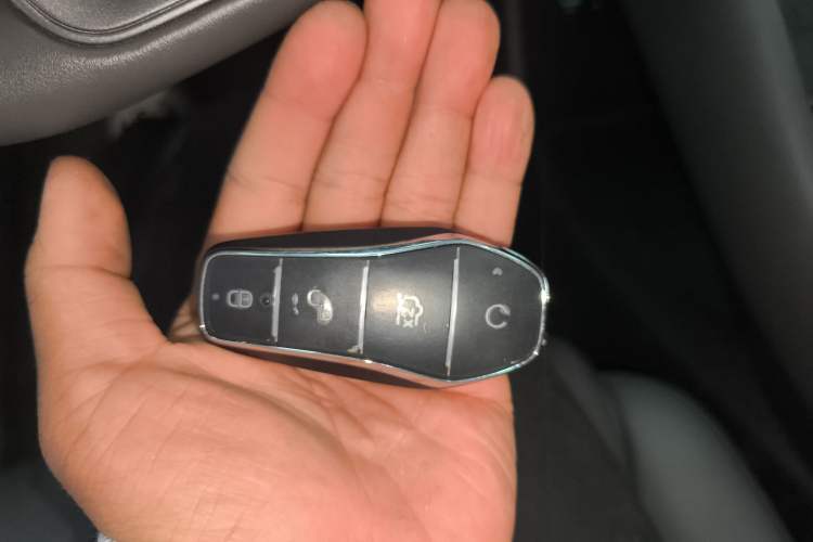 Used BYD Yuan PLUS 2025 Intelligent Driving Version 430 KM – Leading Edition