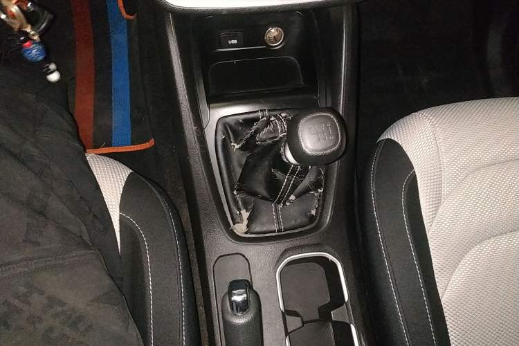 Used Wuling Hongguang S3 2018 1.5L Manual Standard Version China V Standard
