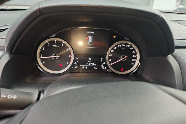 Used Honda UR-V 2017 240TURBO Two-Wheel Drive Luxury Edition China V
