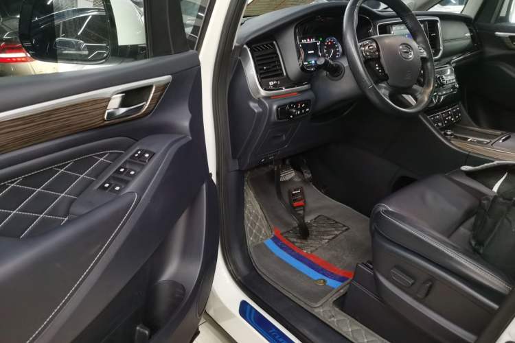 Used GAC Trumpchi M8 2020 Flagship Model 390T Prestige Edition