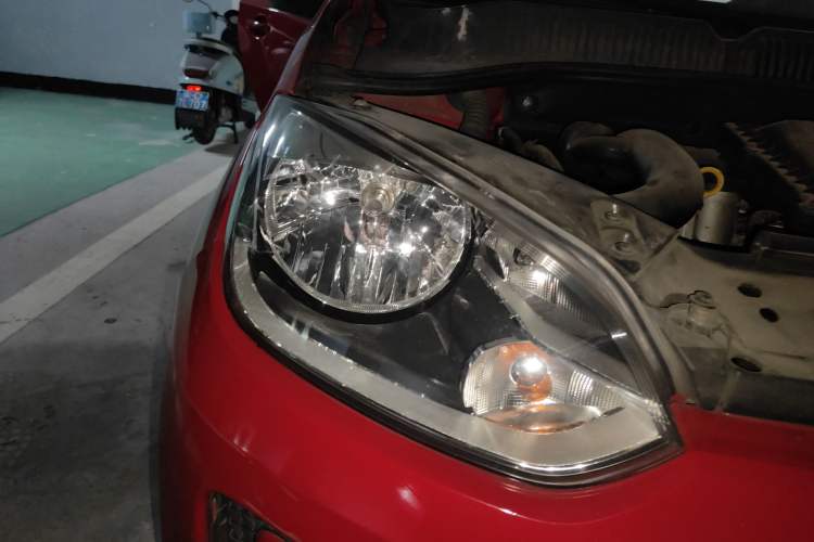 Used Volkswagen up! 2015 1.0L move up!