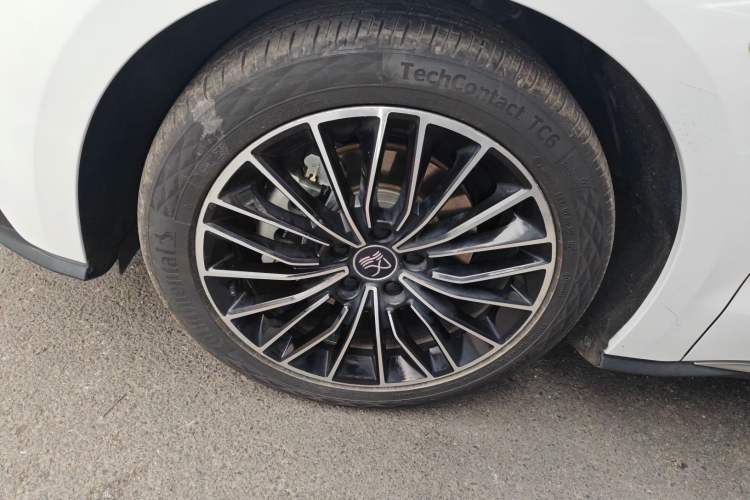 Used BYD Han 2020 EV Long-Range Luxury Model
