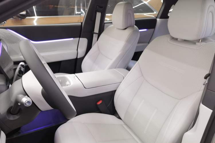 Used XPeng G6 2025 625 Long-Range Max Tech Edition
