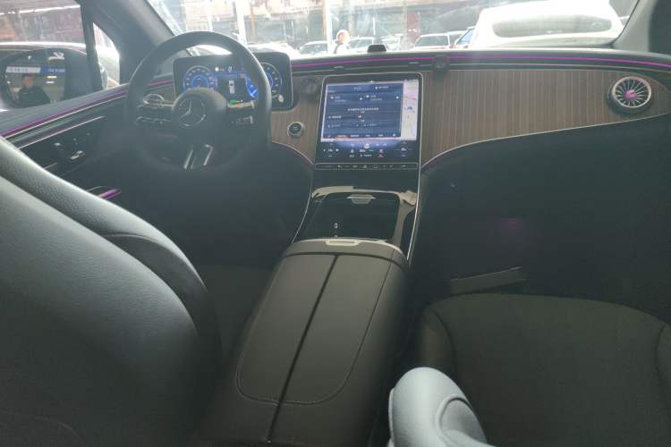 Used Mercedes-Benz EQE SUV 2023 350 4MATIC Luxury Edition
