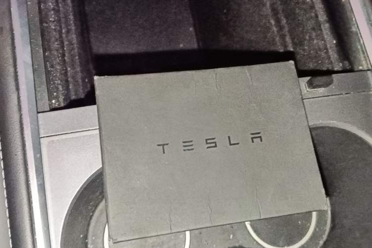 Used Tesla Model Y 2021 Standard Range Rear-Wheel Drive Version