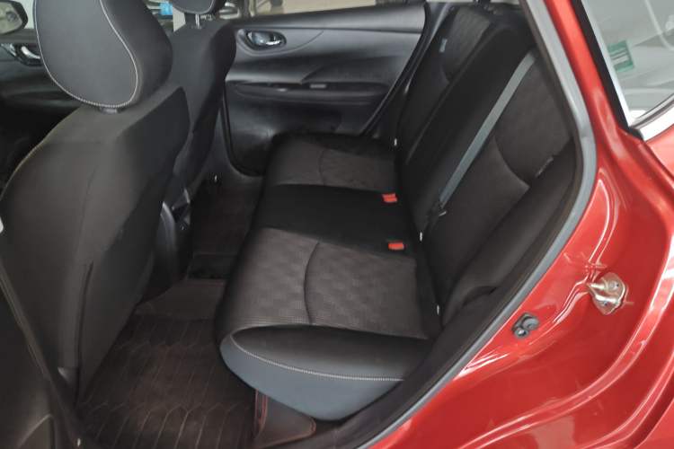 Used Nissan Tiida 2024 1.6L CVT Cool Dynamic Edition
