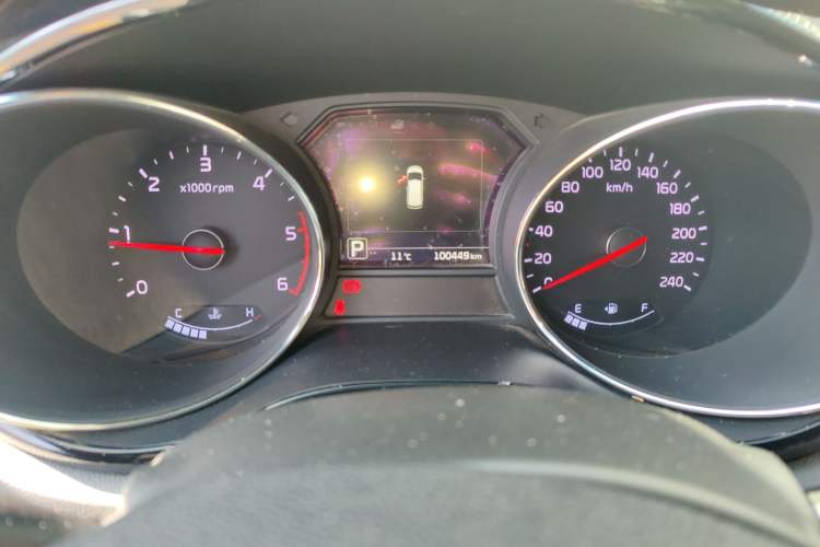 Used Kia Carnival (Import) 2017 2.2T Flagship Edition China V Standard