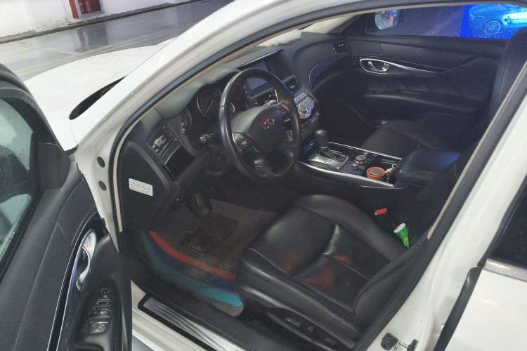 Used Infiniti Q70 2017 Q70L 2.5L Elite Edition