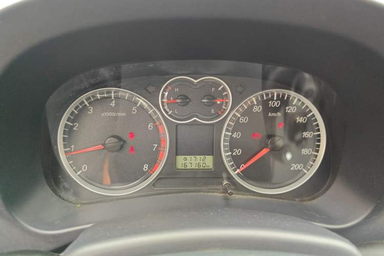 Used Haval H5 Classic 2013 Zhizun Edition 2.0L Manual Two-Wheel Drive Entry-Level Model