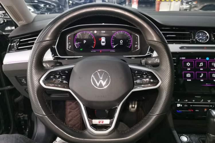 Used Volkswagen Magotan 2023 2 Million Units Commemorative Edition 330TSI DSG Luxury Version
