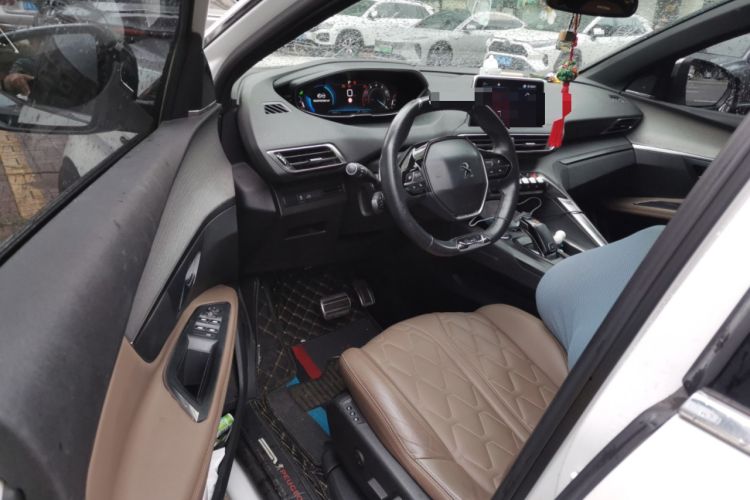 Used Peugeot 5008 2017 380THP 7-Seater Luxury GT Edition