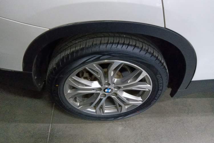 Used BMW X1 2019 sDrive20Li Leading Model
