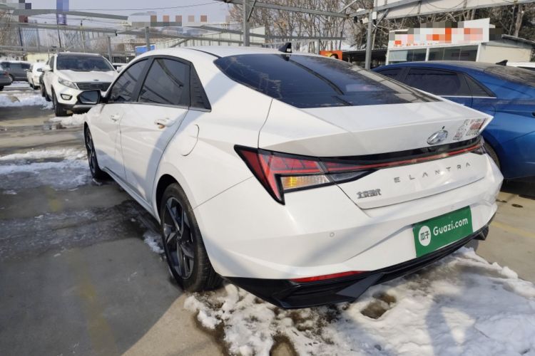 Used Hyundai Elantra 2022 1.5L CVT LUX Prestige Edition
