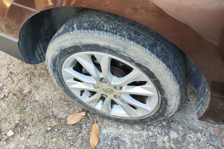 Used Baojun 730 2016 Revised 1.5L Manual Standard Version 7 Seats China V Emission Standard