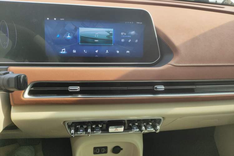 Used ORA Good Cat 2022 400km Standard Range Premium Version Lithium Iron Phosphate