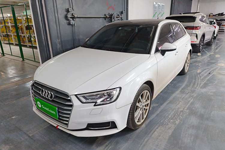 Used Audi A3 2020 Restyled Sportback 35 TFSI Entry-Level China VI Emission Standard
