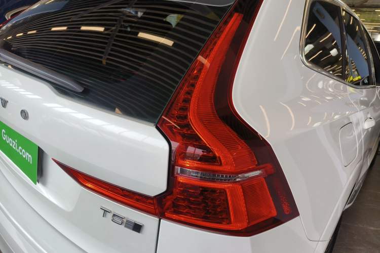 Used Volvo XC60 2020 T5 4x4 Smart Luxury Edition
