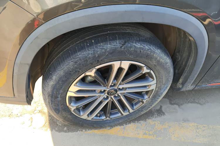 Used Changan CS75 PLUS 2021 1.5T Automatic Luxury Version
