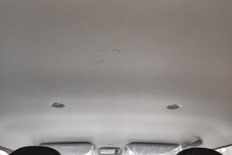 Used Chery QQ Ice Cream 2022 170km Sundae Phosphate Lithium-Ion