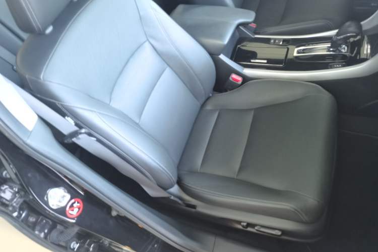 Used Honda Accord 2016 2.0L Luxury Edition