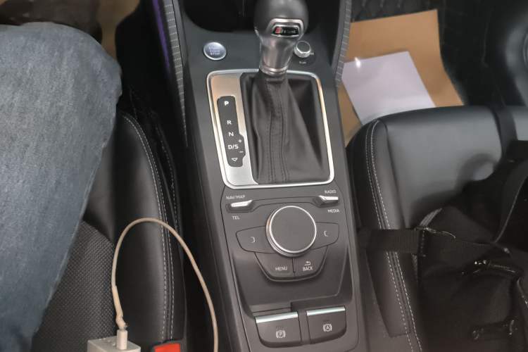 Used Audi Q2L 2020 35 TFSI Fashion Dynamic Model
