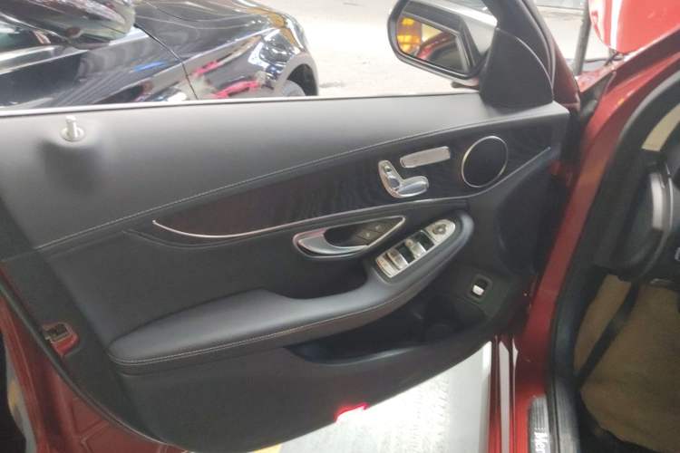 Used Mercedes-Benz C-Class 2017 Facelift C 200 L Sport Edition
