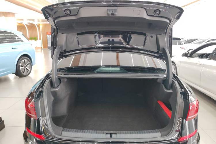 Used Volkswagen Passat 2024 280TSI Business Edition
