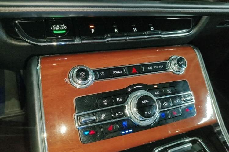 Used Lincoln Aviator 2020 3.0T V6 Four-Wheel Drive Premium Edition
