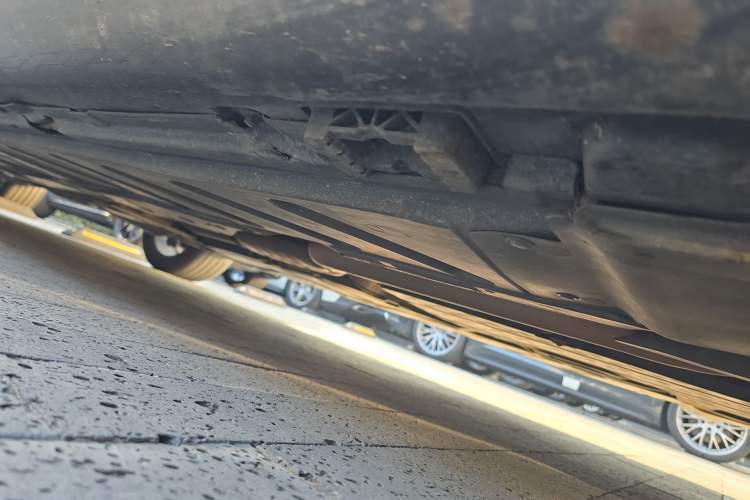 Used Mercedes-Benz E-Class 2019 Restyled E 300 L Luxury Edition
