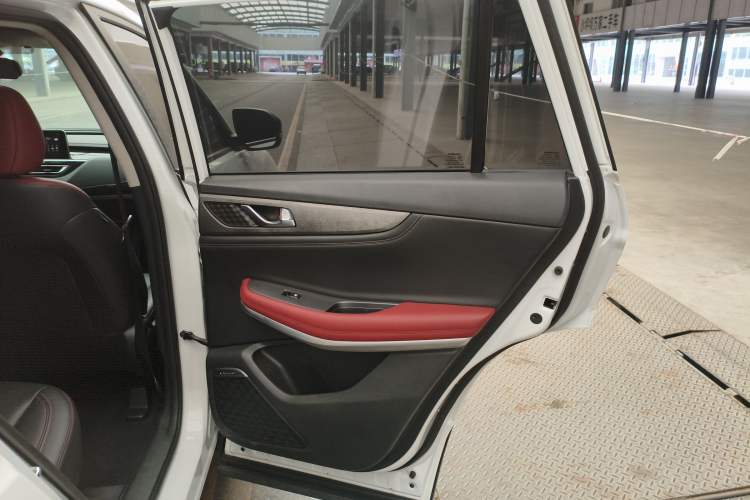 Used Changan CS75 2022 Blue Whale Edition 1.5T DCT Luxury Model
