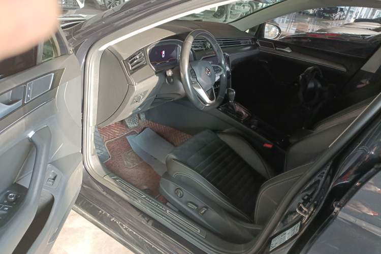 Used Volkswagen Magotan 2020 330TSI DSG Luxury Edition