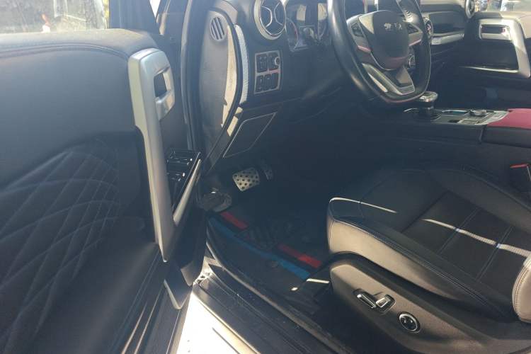 Used  BJ40 2023 2.0D Automatic Four-Wheel Drive Blade Hero Edition Adventurer Type