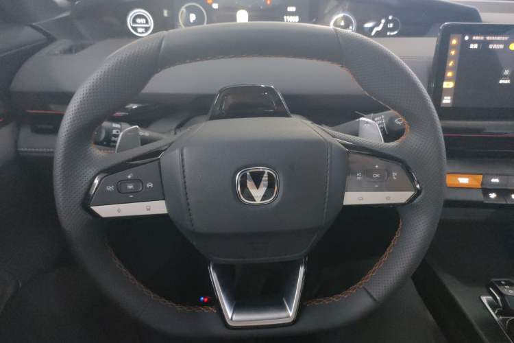 Used Changan UNI-V 2024 1.5T Prestige Edition
