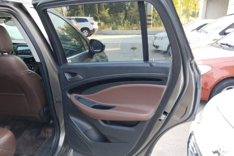 Used Buick Envision 2019 28T 4x4 Elite Version China V Standard
