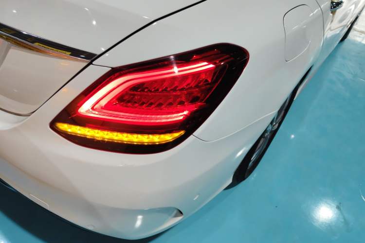 Used Mercedes-Benz C-Class 2019 C 180 L Fashion Edition Sport Version
