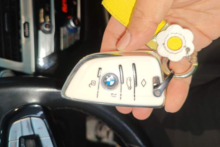 Used BMW 5 Series 2019 Facelifted 525Li Luxury Package