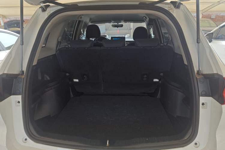 Used Haval M6 2021 PLUS 1.5T DCT Elite Smart Connectivity Model
