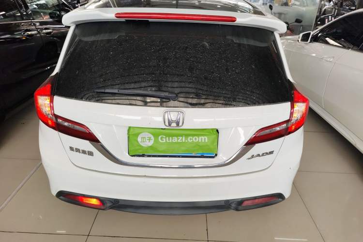 Used Honda Jade 2014 1.8L Automatic Comfort Elite Version 5 Seats
