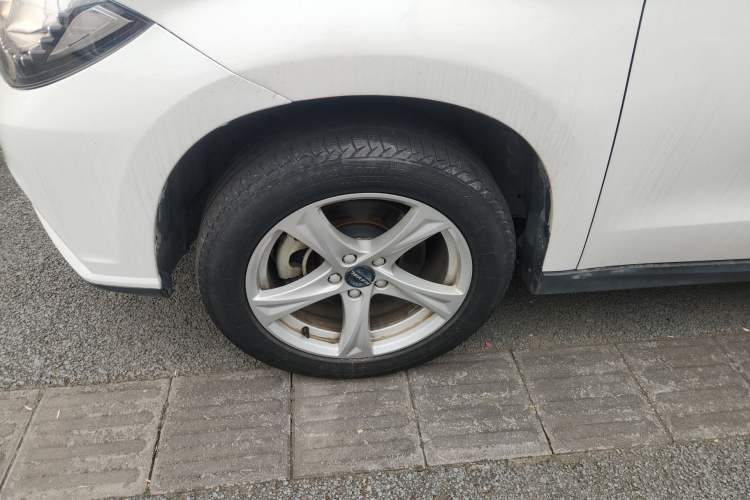 Used Haval H2 2018 Chuanxiang Edition Red Badge 1.5T Manual Two-Wheel Drive Fashionable Model