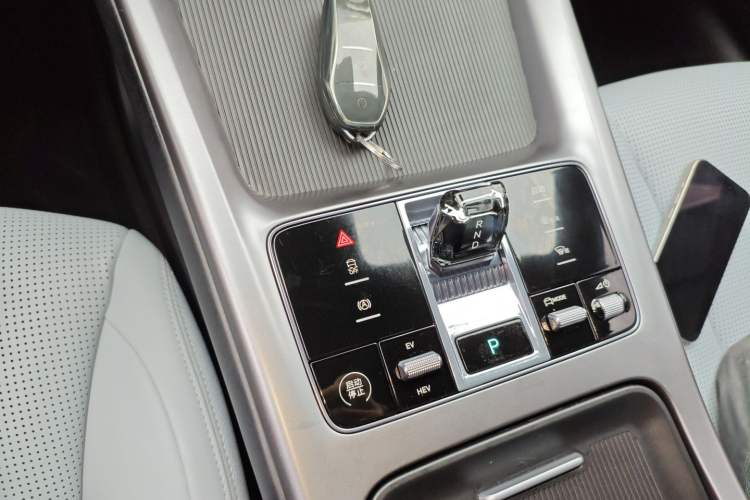 Used BYD Seal 2023 DM-i 1.5L 121km Luxury Model
