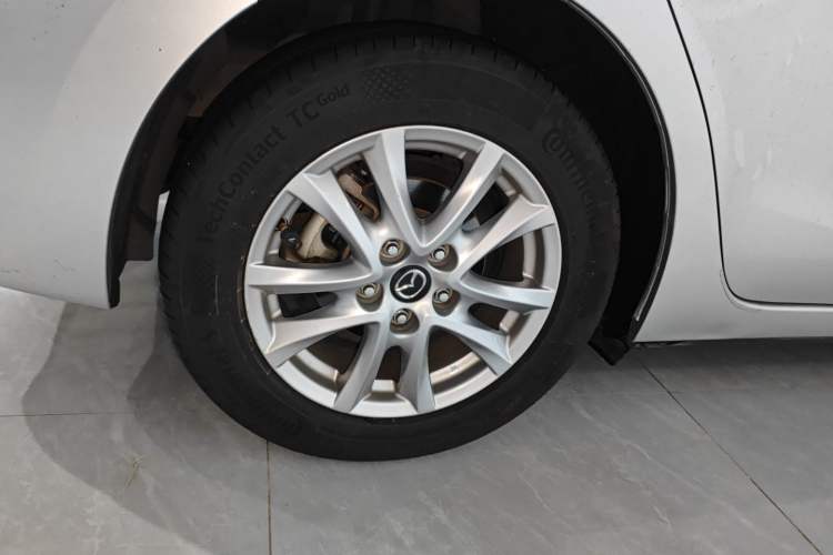 Used Mazda Mazda 3 Axela 2017 Sedan 1.5L Automatic Luxury Model Emission Standard China V
