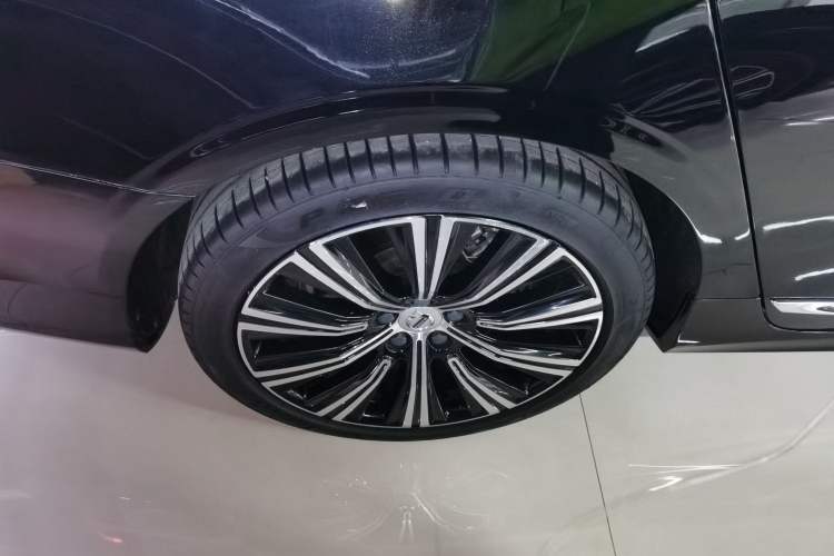 Used Volvo S90 2022 B5 Zhiyuan Luxury Edition
