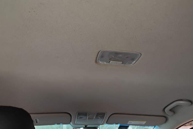 Used Hyundai Elantra 2015 1.6L Automatic Fashion Model
