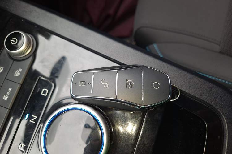 Used BYD e2 2020 Upgraded Model Standard Range Version Standard Configuration
